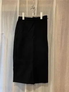 【レディース】ブラックタイトスカート 後スリット入