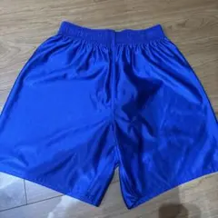 サッカーハーフパンツ　L adidas