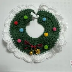 クリスマスリースのくびかざり