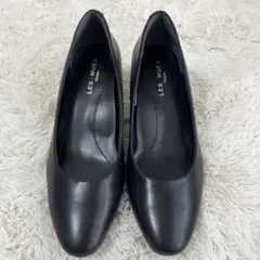 【美品】LES MUSE パンプス　22.5cmEEE 黒就活オフィスフォーマルのサムネイル