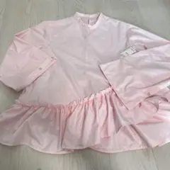 ピンクプラウス