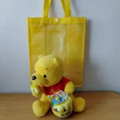 ディズニー　くまのプーさん　ぬいぐるみ　プーさん　ハニーポット　バック付