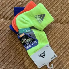 adidas キッズ靴下 3足セット 19-21cm