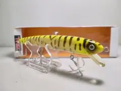 Item thumbnail for item 362d11f0-150c-4f26-8378-8d231160f2aa