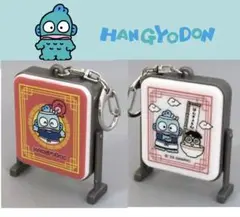 ハンギョドン」中華風デザイン看板 光るキーホルダーです。