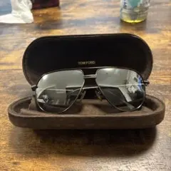ardn 様専用】TOM FORD サングラス TF144 - メルカリ