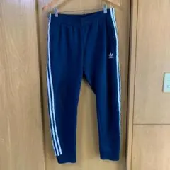 adidas アディダスオリジナルス トラックパンツ DH5834