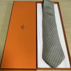 HERMES グリーン カタツムリ柄 ネクタイ - メルカリ