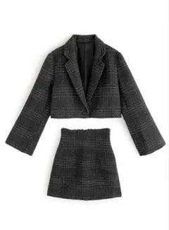 ツイードショート丈ジャケット×ミニスカートセットアップ