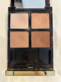 TOM FORD アイカラークワッド 31 SOUS LE SABLEのサムネイル
