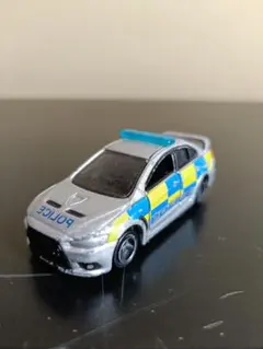 トミカ　三菱　ランサーエボリューション　X 英国警察仕様　NO.39 絶版　廃盤のサムネイル