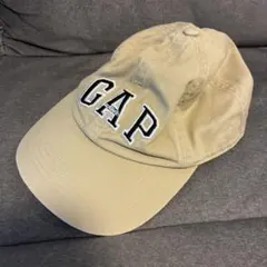 GAP ベースボールキャップ ベージュ