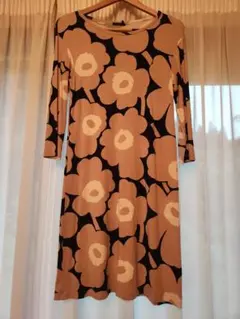 新品Marimekko 花柄 半袖ワンピース - メルカリ