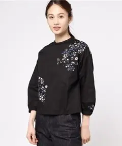 ◯ Lene レネ 花柄 刺繍ブラウス ◯のサムネイル