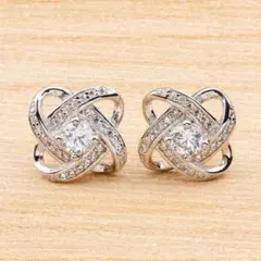 k64【数量限定】ヒット商品 韓国デザイン☆ジルコニア キラキラ ピアス 2