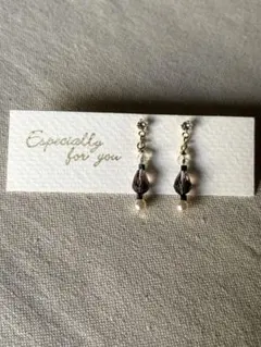 ハンドメイド ピアス ビーズアクセサリー　チタンポスト&チタンキャッチ