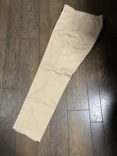 UNIQLO EZYアンクルパンツ　ベージュ