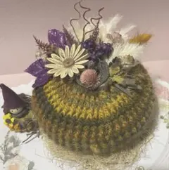 ハロウィンオブジェ 小人付き　かぼちゃの編みぐるみ　クイリング　ハンドメイド