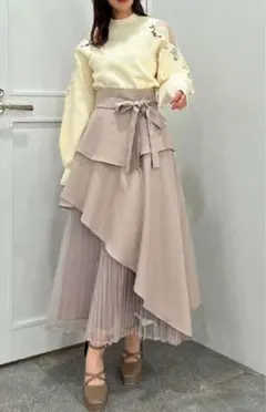 ダズリン 新品タグつき　アシメティアードプリーツスカート