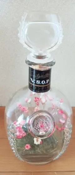 V.S.O.P. フラワーアレンジメントボトル