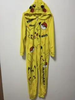 キッズ　ピカチュウ コスチューム　M 9〜10才