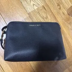 チャールズ＆キース　ポーチのサムネイル
