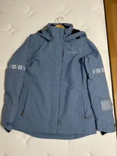 オンヨネのレディース用スキーウエア（ジャケットのみ）未使用、Lサイズ