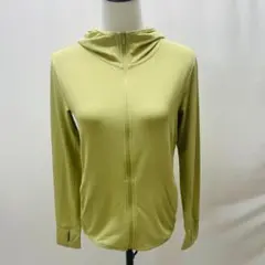 UNIQLエアリズム フルジップパーカー グリーン M UVカット美品 吸汗速乾