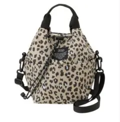 KIU ヒョウ柄 ショルダー 2wayバッグ