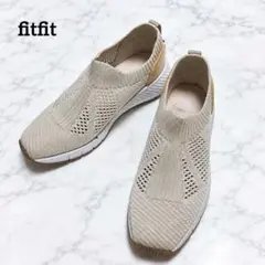 fitfit ニット スリッポン スニーカー 22.5cm ベージュ 비쥬