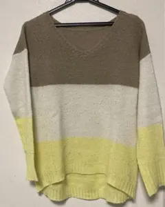 ボーダーＶネックニット セーター長袖