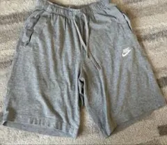 NIKE ナイキ ショートパンツ グレーMサイズ短パンのサムネイル