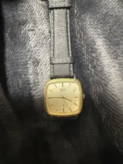 F.H.B. WATCH スイス製 手巻き 機械式 ヴィンテージ 動作品 - メルカリ
