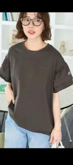 Champion　別注FREAK’S　STORE　ｔシャツ　フリル袖（試着のみ）のサムネイル