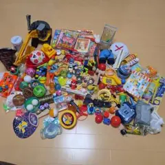 おもちゃ　まとめ売り