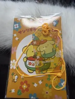 サンリオ　アクリルお守り　ポムポムプリン