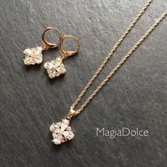 30025◉2点セット czダイヤモンドネックレスピアスセット ゴールドピアス