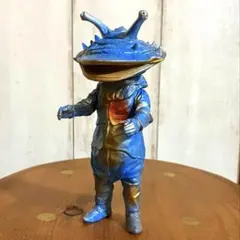 ウルトラ怪獣シリーズ　ソフビ カネゴン　キャンディ塗装　リペイントのサムネイル