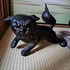 旧家 古い金属製 高炉 獅子 神獣 魔除 縁起物 彫金 玉獅子 - メルカリ