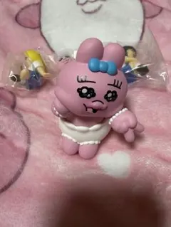 おぱんちゅうさぎ　フィギュア　ギャルピース