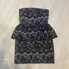 レース ノースリーブ ペプラムミニワンピース