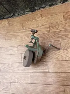 Item thumbnail for item 73b1410b-591e-4b34-833a-33e760fa62d0