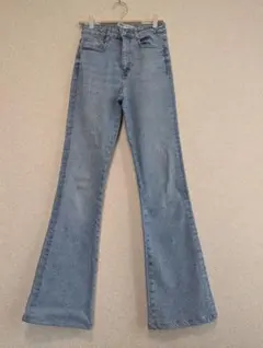 ZARA フレアデニム ライトブルー