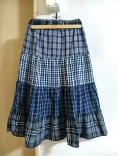 美品　merlot　チェック柄スカート