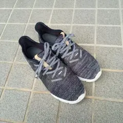 Nike Air Max ダークグレー スニーカー