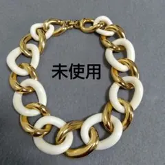 Item thumbnail for item 3d5ae61f-4d0f-4d9e-b391-bc2936e3723c