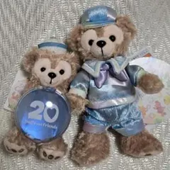 ダッフィー　カラフルハピネス　ぬいぐるみバッジ&ぬいぐるみチャーム