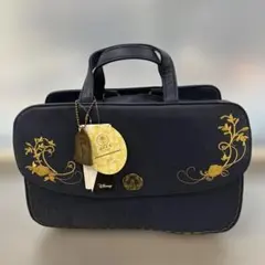 Item thumbnail for item 8f42bac4-deae-420c-89c9-6957dc7441a6