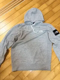 ノースフェイス パーカー　Ｍサイズ