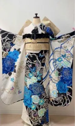 振袖 青黒花柄 成人式フルセットのサムネイル